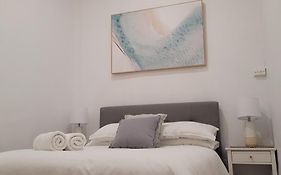 Boutique Beach House In The Heart Of St. Kilda
